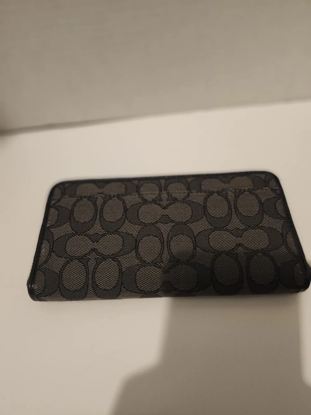 COACH Signature Zip Wallet in Black